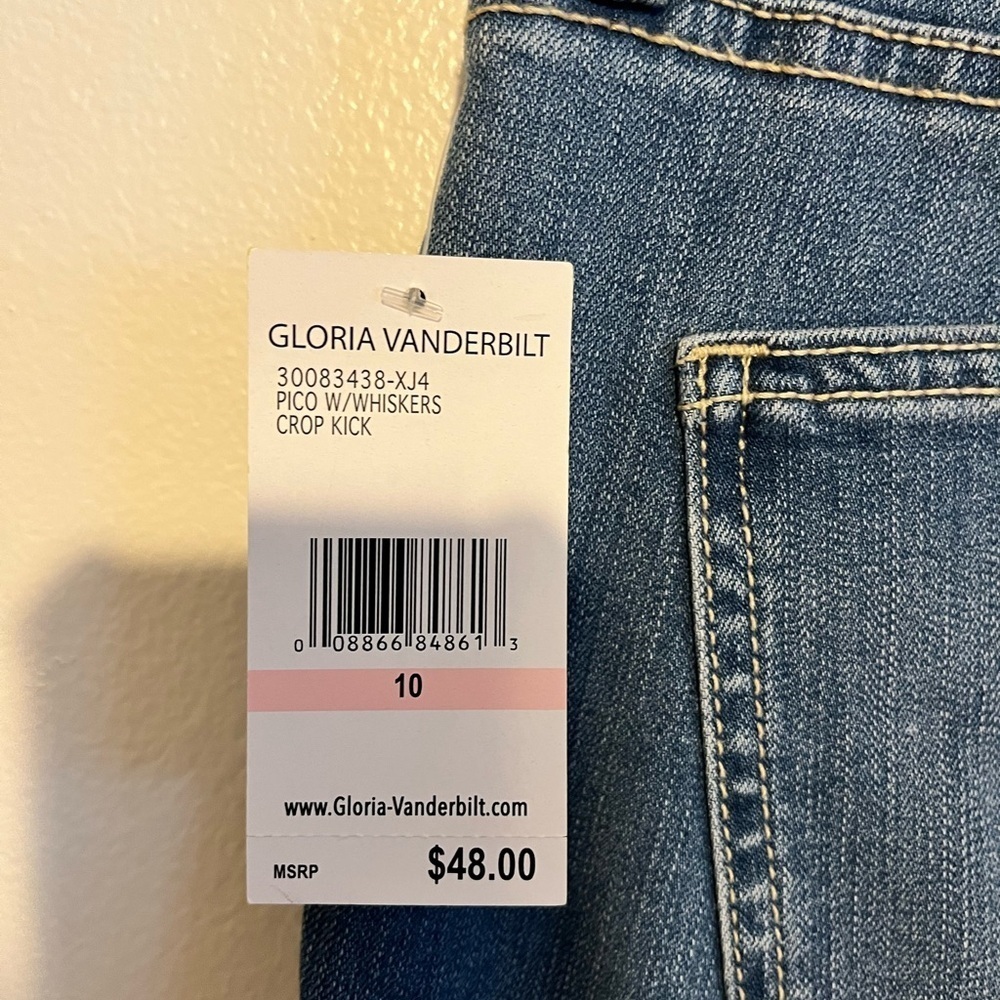 NWT Gloria Vanderbilt, all around slimming shaping jeans - Picture 4 of 6